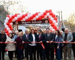 Gemlik’te “Yaşam Sokağı” Açıldı