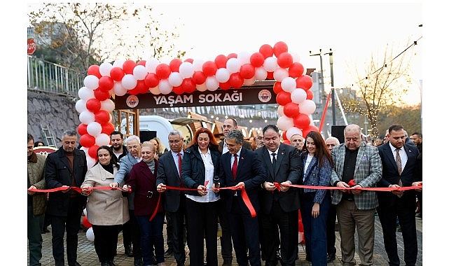 Gemlik’te “Yaşam Sokağı” Açıldı