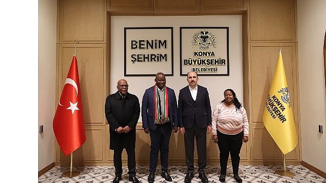 Güney Afrika Yerel Yönetimler Birliği Başkanı Stofile, Başkan Altay’ı Ziyaret Etti