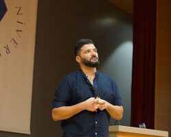 HIV’le ilgili damgalanma ve ayrımcılık bilgisizlikten kaynaklanıyor