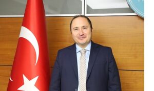 İzmir Bakırçay Üniversitesi’nden Dünya Çapında Gurur: Prof. Dr. Kadri Özdemir Türkiye’de 7’nci, Dünyada 270’inci Sırada