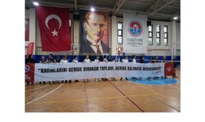 Kadınlar şiddeti “blok”ladı