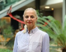 Kadir Has Üniversitesinde Bayrak Değişimi