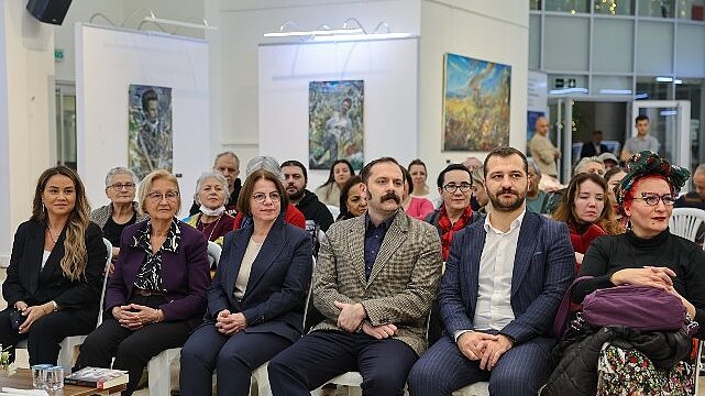 Kent Söyleşileri’ne ünlü yazar Ayşe Kulin konuk oldu