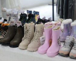 Konak’ta yürekleri ısıtan dayanışma: Giysi Market kış sezonuna hazır