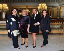 Kültürel Dönüşüm Derneği’nden Kültürel Hafızaya Bir Belgesel: Women In Bloom Lansmanı Çırağan Sarayı’nda Gerçekleşti