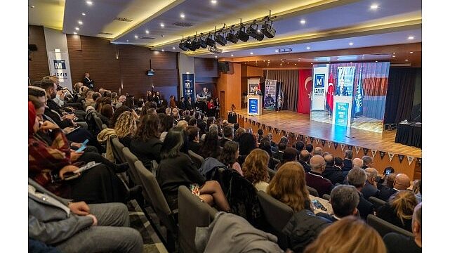 Mali Müşavirlerin Yoğun İlgi Gösterdiği 19. Türkiye Muhasebe Standartları Sempozyumu İzmir SMMM Odası Ev Sahipliğinde Gerçekleştirildi