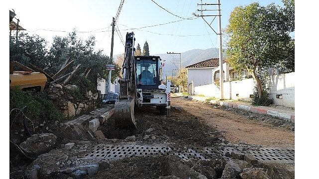 Menderes’te Asfalt Çalışması
