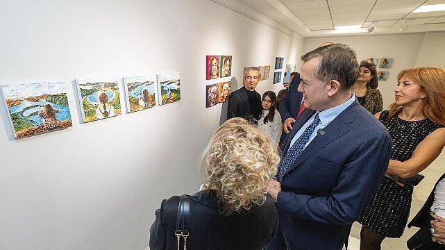 Mini Paint-4 Resim Sergisi, Yenişehir’de açıldı