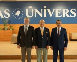 Mühendis ve iş insanı Ergün Kırlıkovalı, İstanbul Atlas Üniversitesi Uluslararası Danışma Kurulu Üyesi oldu