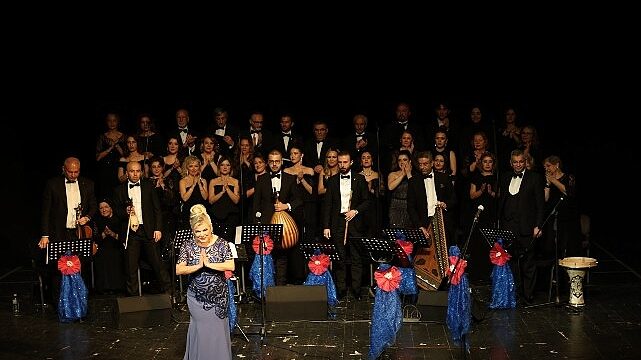 Nilüfer Belediyesi Türk Sanat Müziği Korosu’ndan unutulmaz konser