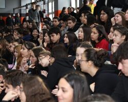 Nilüfer’in Sultanları öğrencilerle söyleşide buluştu