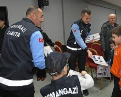 Osmangazi’de Minikler Zabıtanın Görevlerini Öğrendi