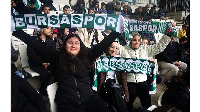 Osmangazili Çocuklar Bursaspor Coşkusunu Tribünde Yaşadı