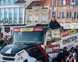 Prometeon, Dakar Şampiyonu Martin Macík Jr. ile iş birliğini yenilediğini ve 2026 Dakar Rallisi’ne katılacağını duyurdu