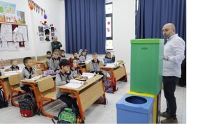 Seferihisar’da öğrencilere “Sıfır Atık” eğitimi