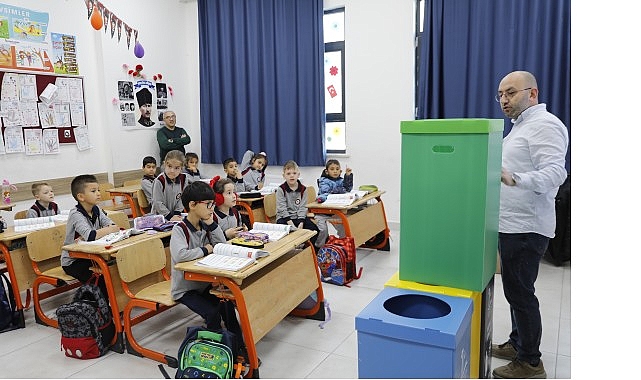 Seferihisar’da öğrencilere “Sıfır Atık” eğitimi