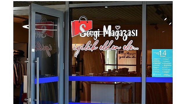 Sevgi Mağazası’nda ‘ısıtan alışveriş’