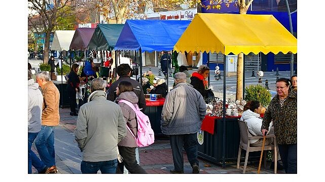 ‘Üreten Kadın Meydanı’ Zübeyde Hanım Parkı’nda