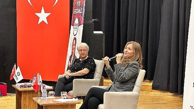 Bakırköy Muhabbeti’nin bu haftaki konuğu Müge İplikçi oldu