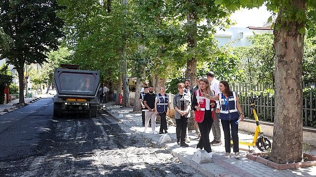 Bakırköy’ün Yolları Yenileniyor, Altyapısı Güçleniyor