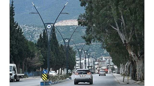 Başkan Eşki: “Bornova’nın en yoğun güzergâhlarından birini çağdaş bir kent aksına dönüştürdük”