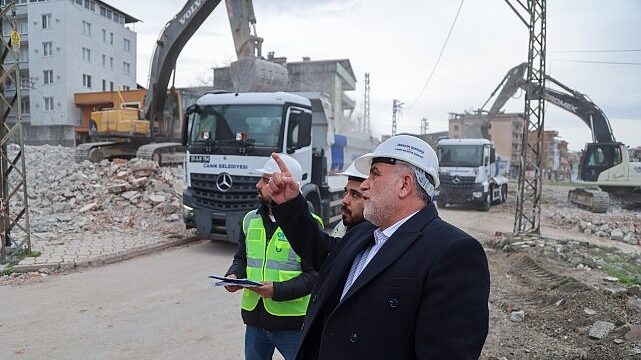 Başkan Sandıkçı’dan Yakın Takip: Dev Dönüşüm Son Hız Devam Ediyor