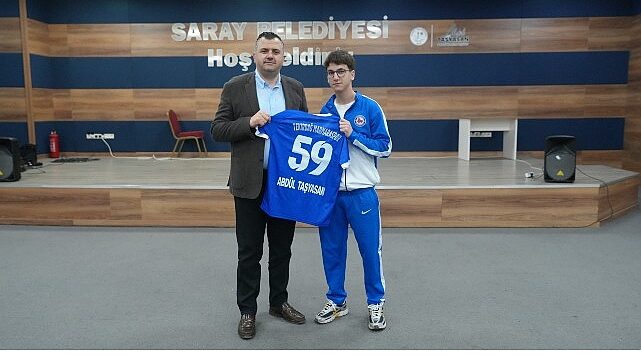 Başkan Taşyasan şampiyonları ağırladı