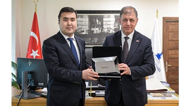 Başkan Tugay Kırgız Başkonsolos Toktobekoviç’i ağırladı