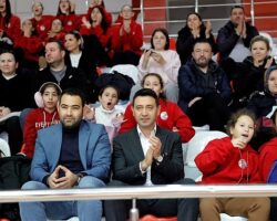 Bayraklı’da Yarıyıl Tatilinde Spor Coşkusu