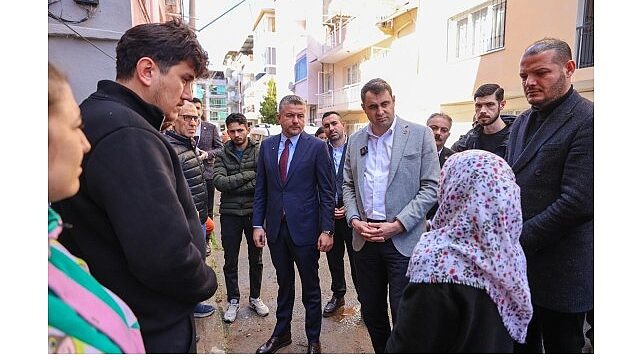 Buca’da sel seferberliği: Başkan Duman ve CHP İl Başkanı Güç sahada