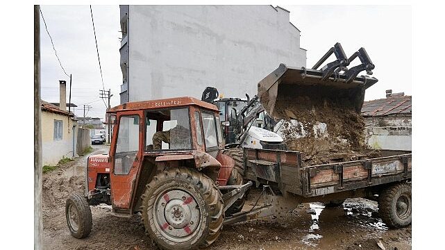 Burhaniye’de Saha Çalışmaları Aralıksız Sürüyor