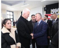 Büyükakın, Gölcük teşkilatıyla buluştu