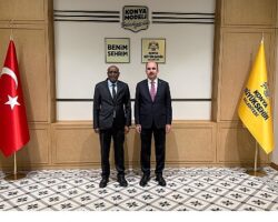 Cibuti Cumhuriyeti Ankara Büyükelçisi Abdillahi, Başkan Altay’ı Ziyaret Etti