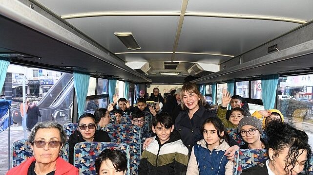 Çiğli Belediyesi’nden Çocuklara Unutulmaz Tatil Hediyesi