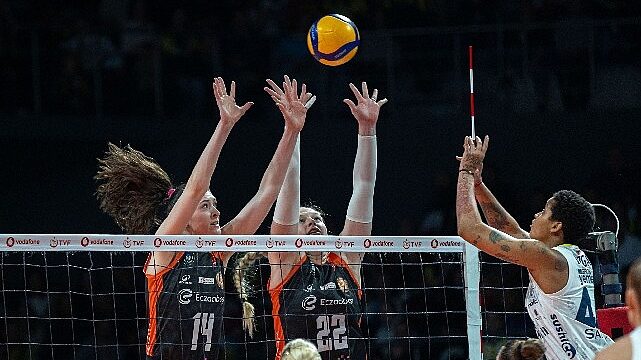 Eczacıbaşı Dynavit, Fenerbahçe Medicana’ya konuk oldu