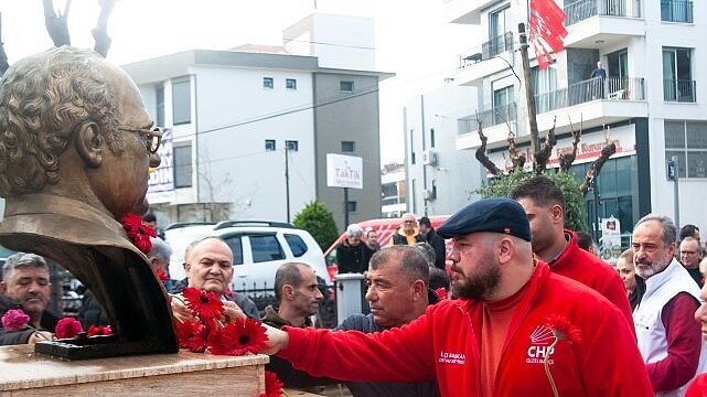 Güzelbahçeliler Mumcu’yu Unutmadı