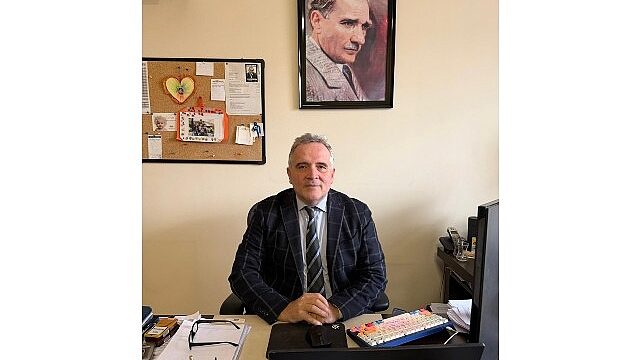 İzmir Körfezi’nin hem deprem geçmişi hem de olası depremlerin riskleri analiz edilecek