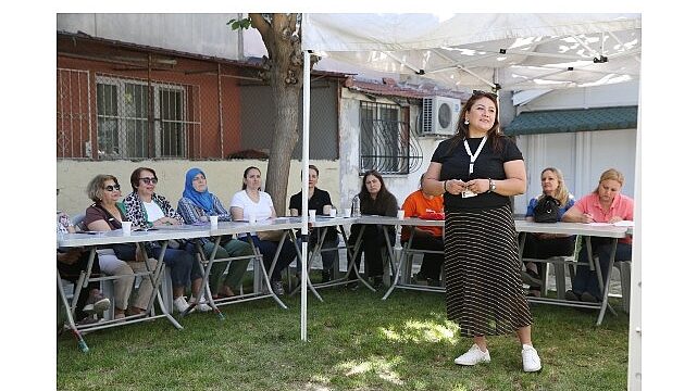 “Kadın Gücü” Karşıyaka’ya yayıldı!