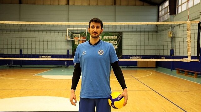 Kağıtspor, voleybolda “Efeler Ligi” diyor