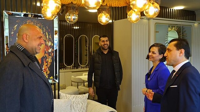 Karabağlar’da mobilyanın marka değeri büyüyecek