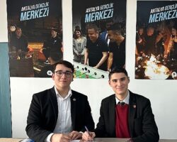 Kardeş gençlik meclisi protokolü imzalandı
