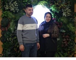 Kartepe’de Çiftlere İlk Yıldönümü Hediyesi Başkandan