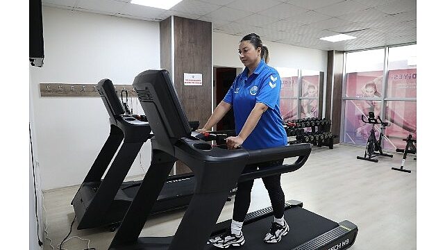 Menderes Belediyesi’nden Kadınlara Müjde; Fitness Salonu Yenilendi