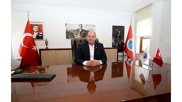 Menderes Belediyesi’nden Minik Serçe Müzikali