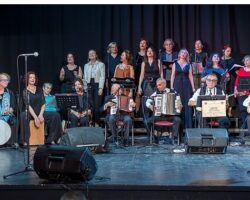 Mübadelenin 103. yılında iki yakanın ezgileri Konak’ta yankılandı