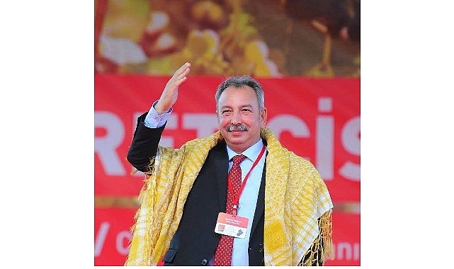 Salihli’de Üreticiye Tarihi Destek: Başkan Mazlum Nurlu’dan “Kırsal Mahalle” Müjdesi!