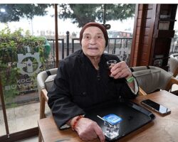 Saygınlar Kulübü’nde gülümseyen yüzler