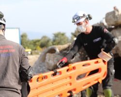 Seferihisar Arama Kurtarma (SAK) ekibi afetlere karşı hazırlıklarını aralıksız sürdürüyor