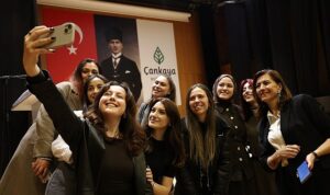 Çankayalı Öğrencilere Sınav Öncesi Stres Yönetimi Eğitimi